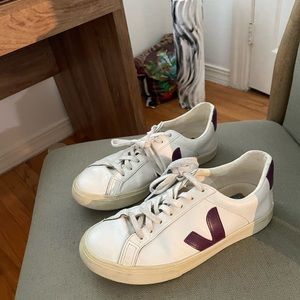 Veja Campo Sneakers - Size 37